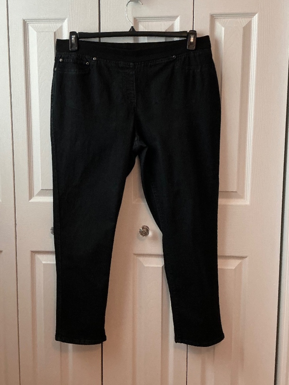 Alfred Dunner Elastic Waist Black Rinse Jeans